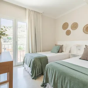 https://lavaderos-suites.in-canary-islands.com