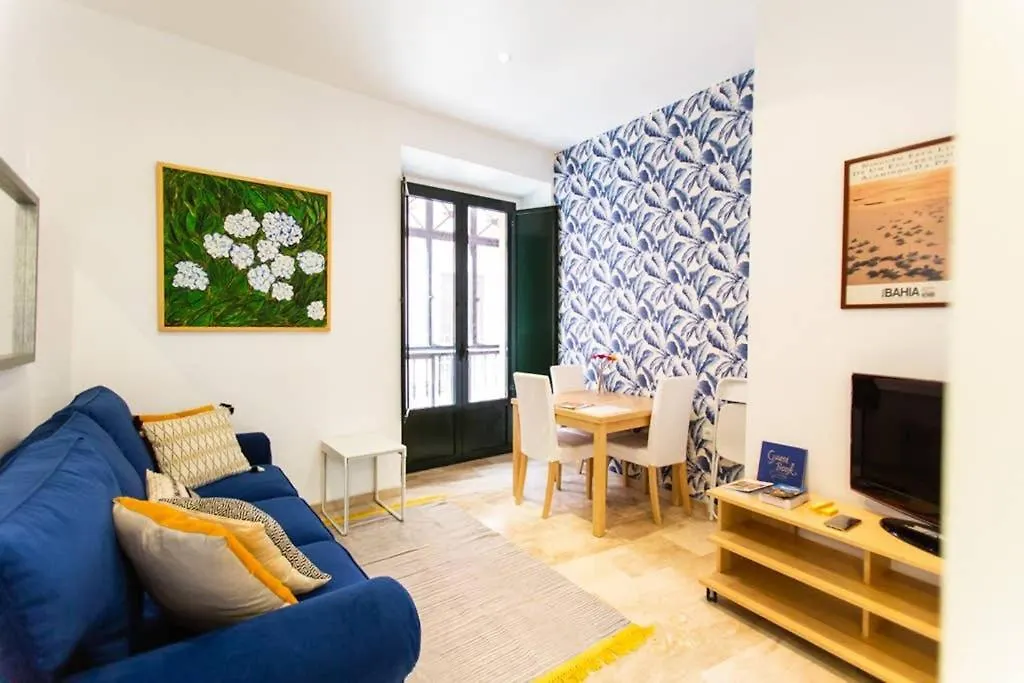 Cheap & Chic In The Center Of Sevilla Siviglia